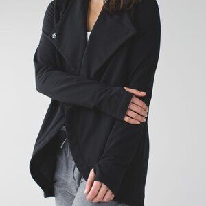 Lululemon Black That's A Wrap